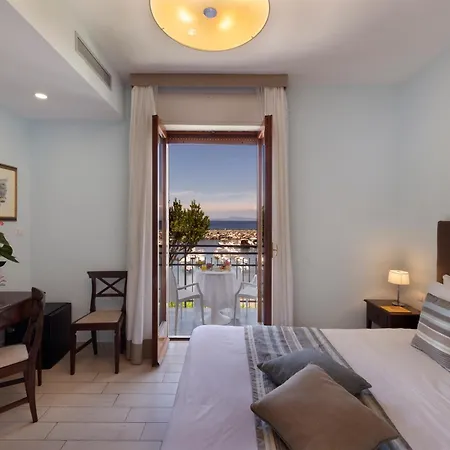 Sea Breeze בית נופש
