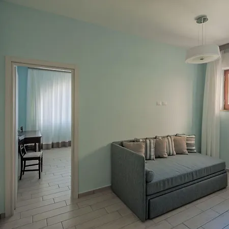 Sea Breeze בית נופש